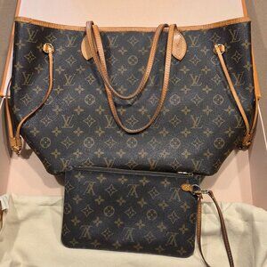 Neverfull and Clutch M40995